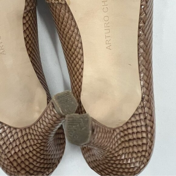 Arturo Chiang Alexis Textured‎ Leather Peep Toe Pumps Size 8 - Picture 11 of 13